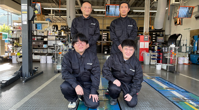 先輩スタッフ